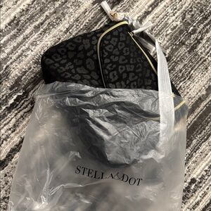 Stella & Dot Lady Boss Shoulder Bag Black - NWT